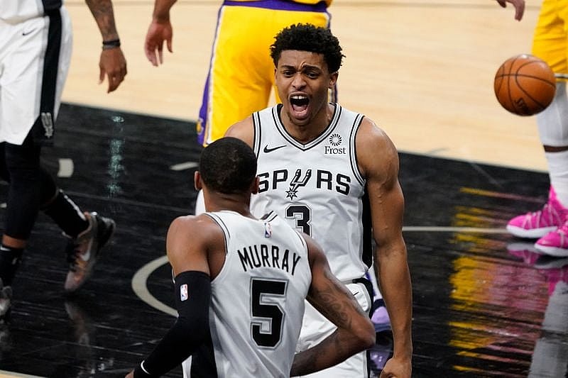 San Antonio Spurs trade scenarios for 2021 NBA offseason: Any young perimeter player could be moved