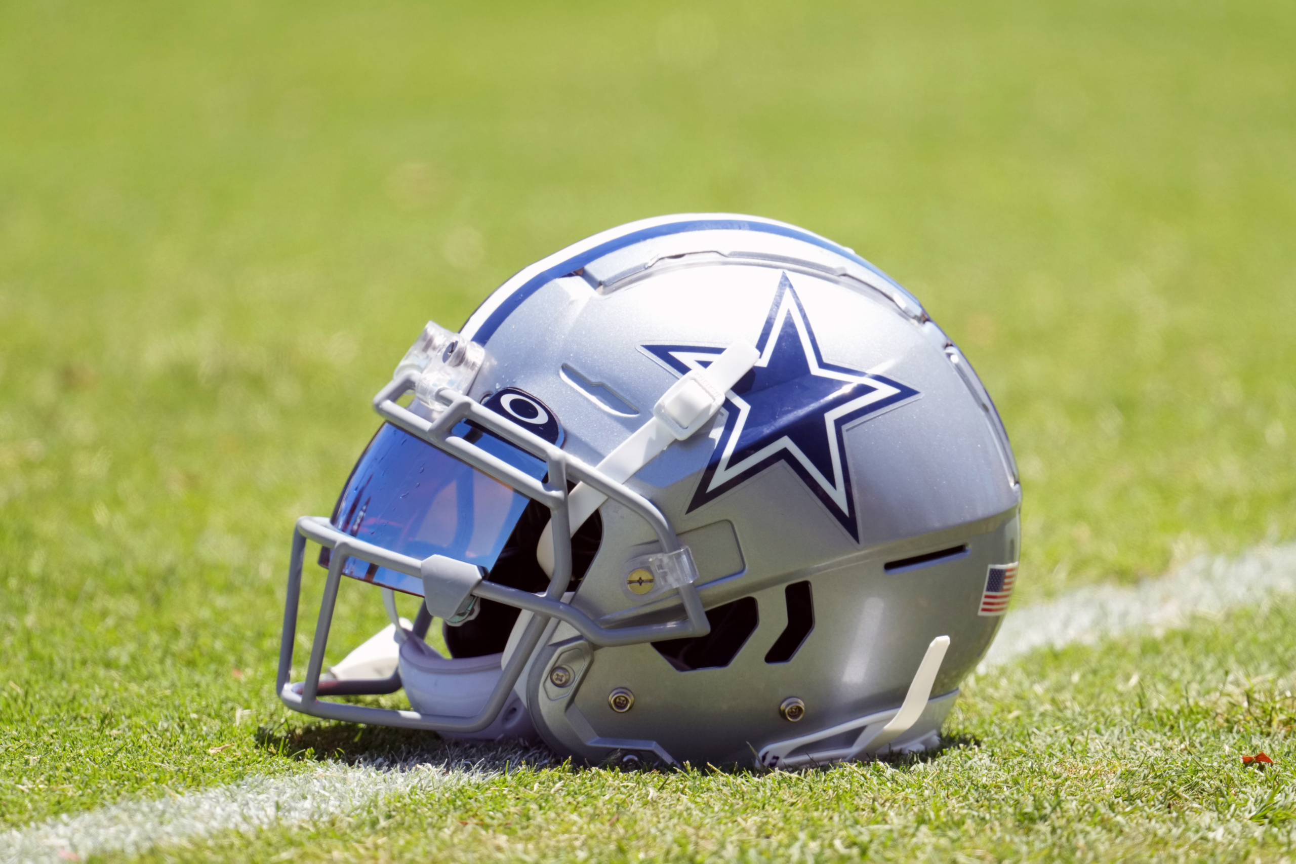 Dallas Cowboys rumors reveal big target early in 2025 NFL Draft