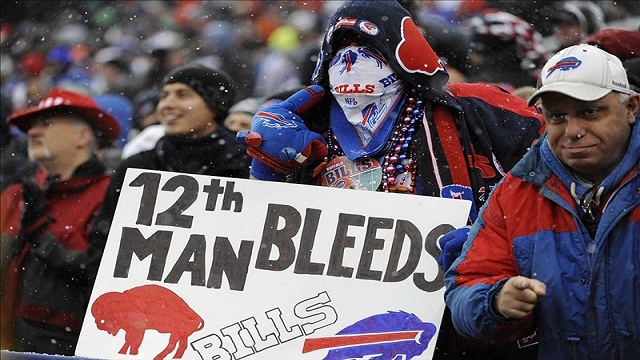 Bills fans boo