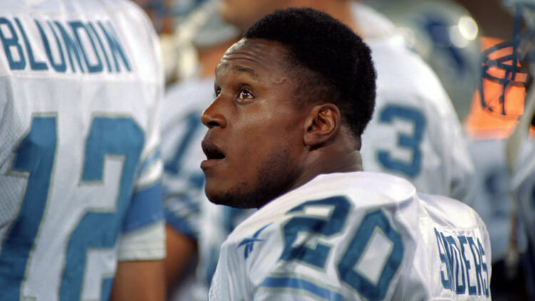 EXCLUSIVE: Barry Sanders Talks Early Retirement, Concussions and More