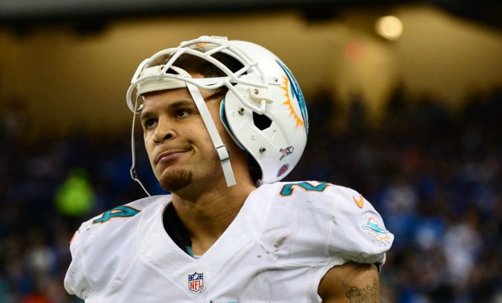 Cortland Finnegan announces retirement