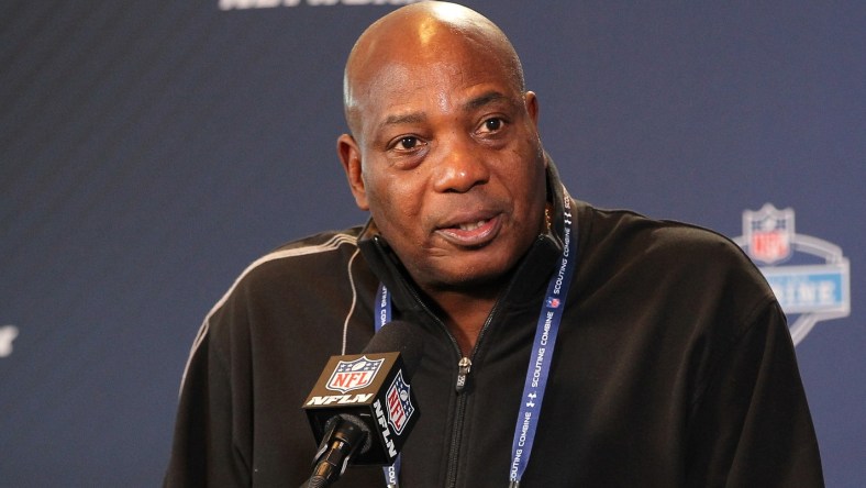 Ravens general manager Ozzie Newsome