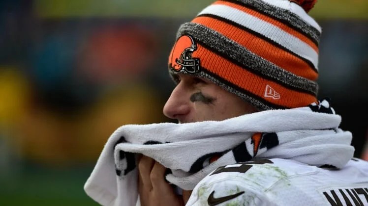 Quarterback Johnny Manziel hires Drew Rosenhaus as agent 