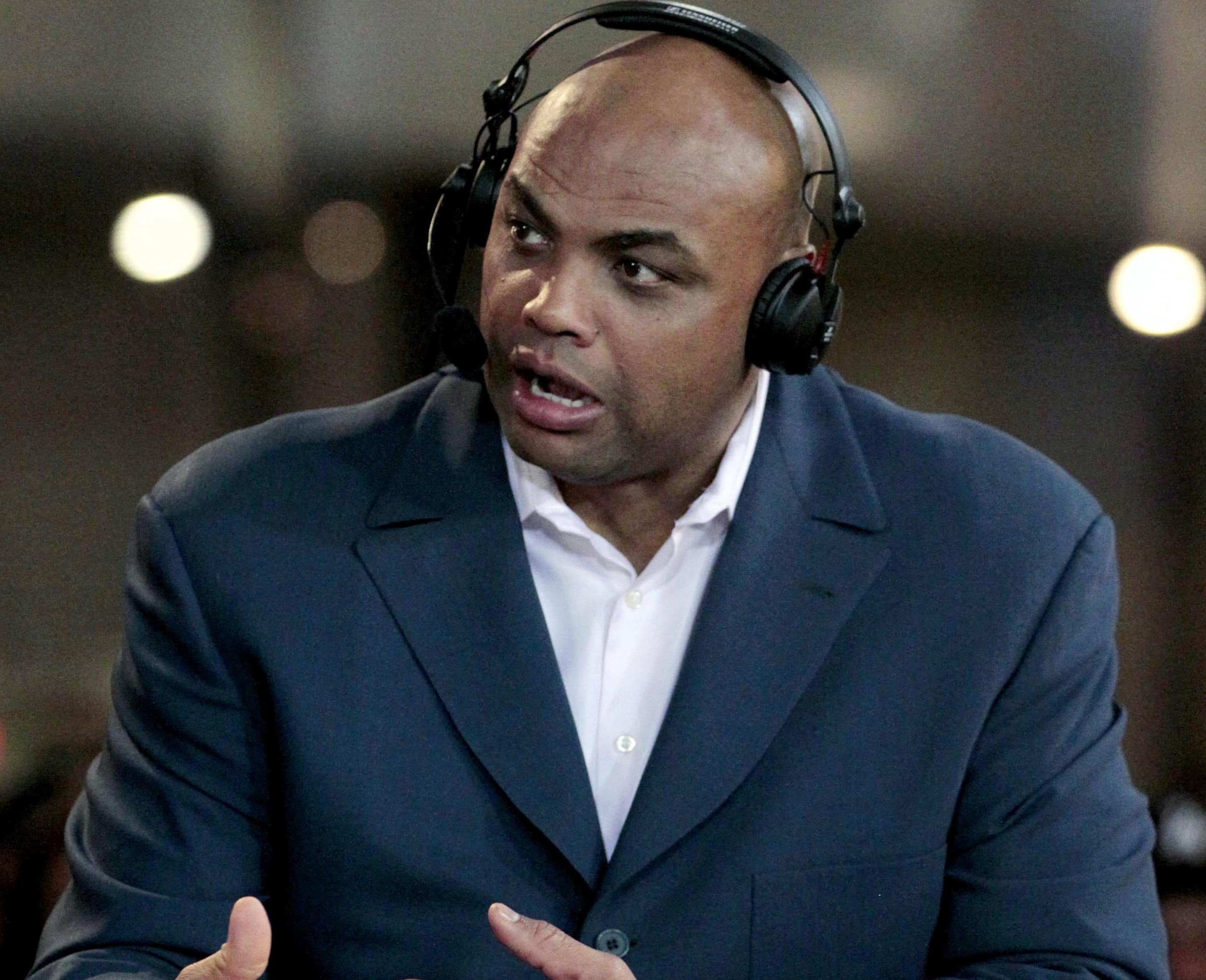 Charles Barkley defends NCAA: Kids go to college for free