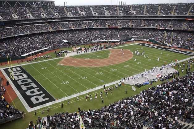 Report: Raiders Stadium Plan in Oakland is 'Gurgling Blood'