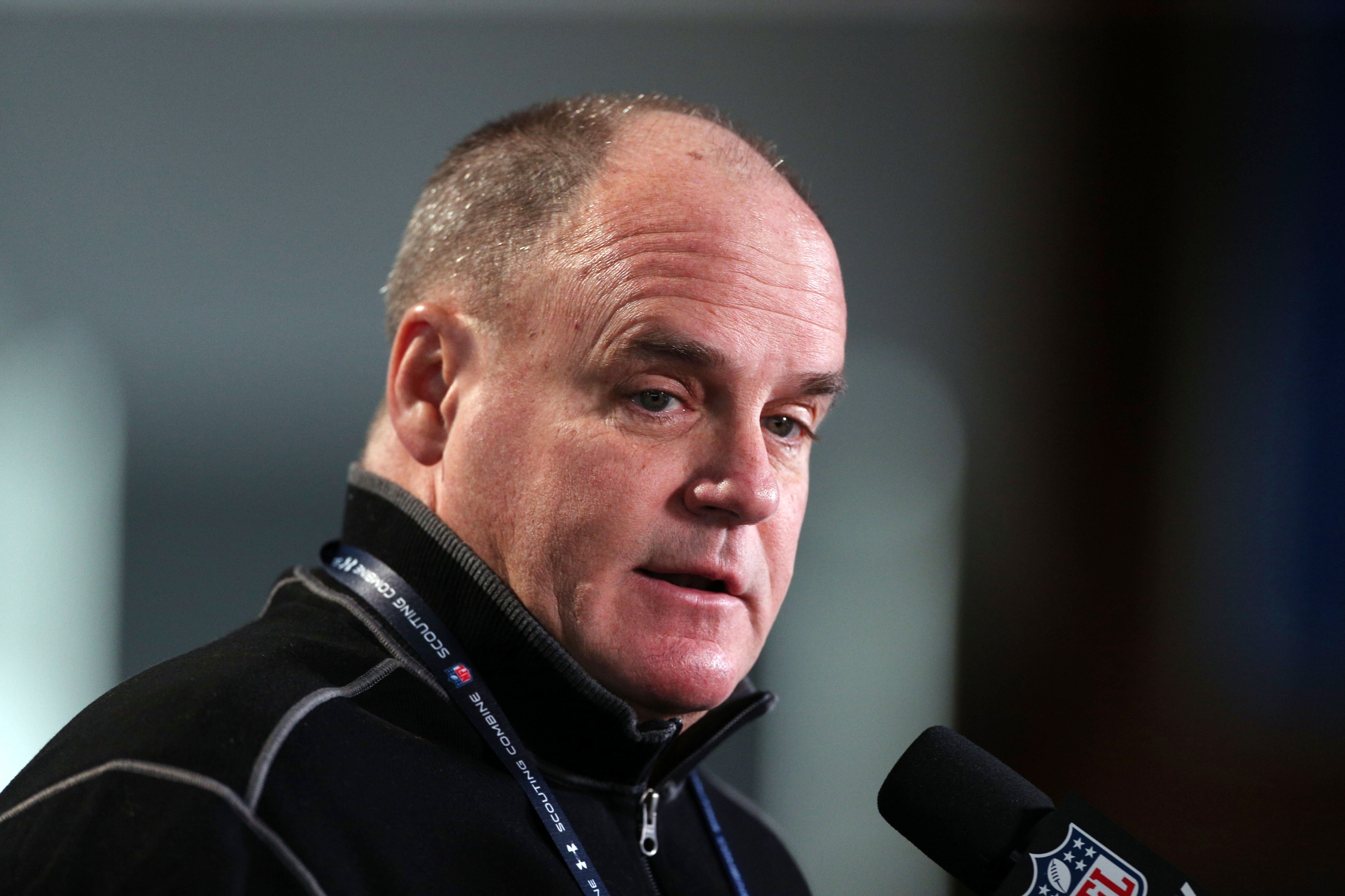 Pittsburgh Steelers extend general manager Kevin Colbert