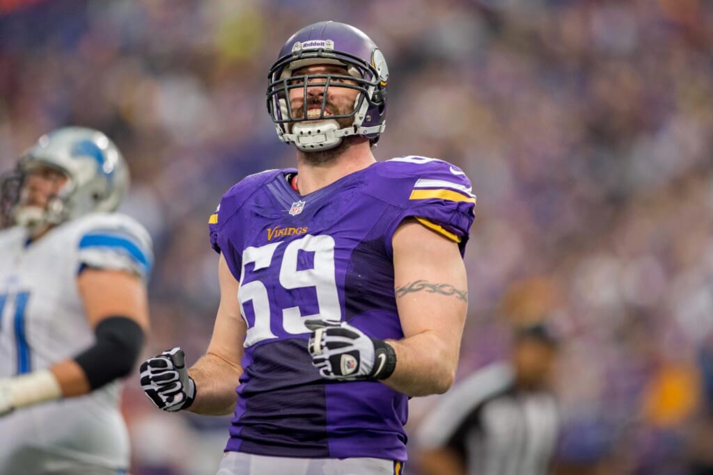 Jared Allen signs a one-day contract to retire as a Viking