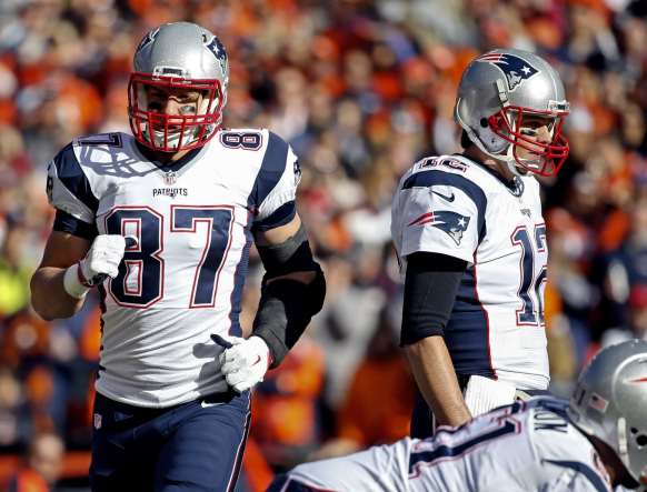 Rob Gronkowski jokes about Julian Edelman's 'relationship' with