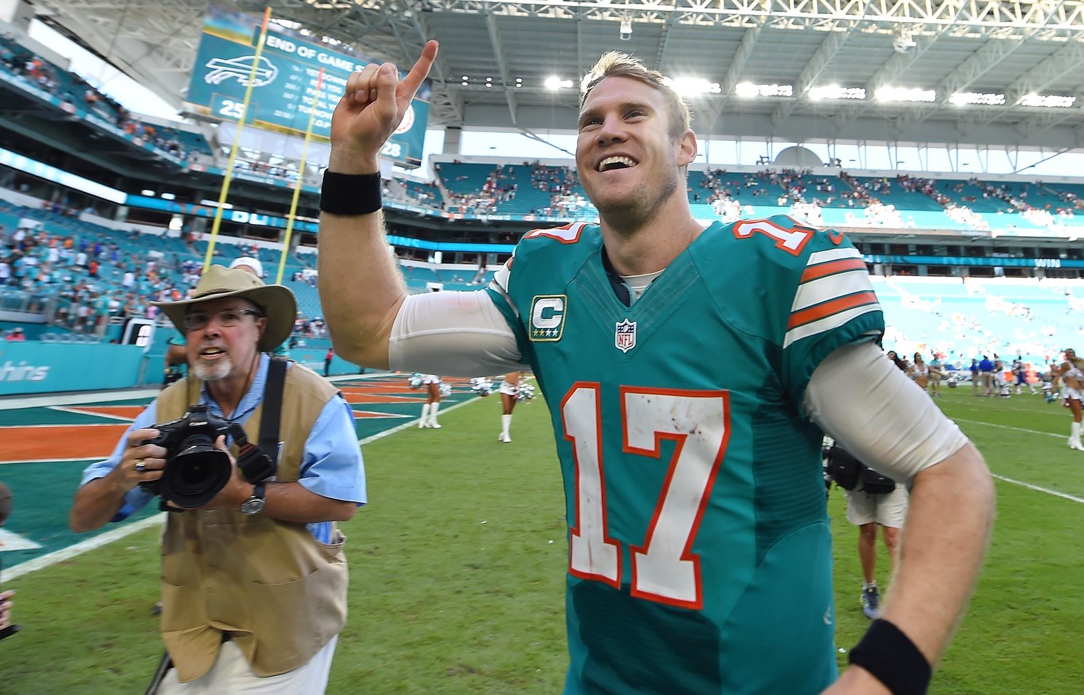 Dolphins commit to Ryan Tannehill as starter for next season1523 x 977
