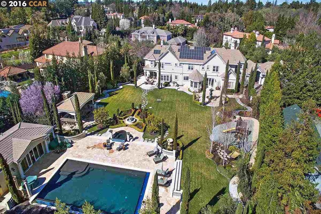 LOOK Stephen Curry's new 5.8 million home