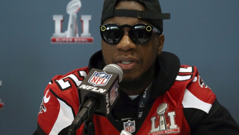 Falcons WR Mohamed Sanu blames long halftime for Super Bowl meltdown