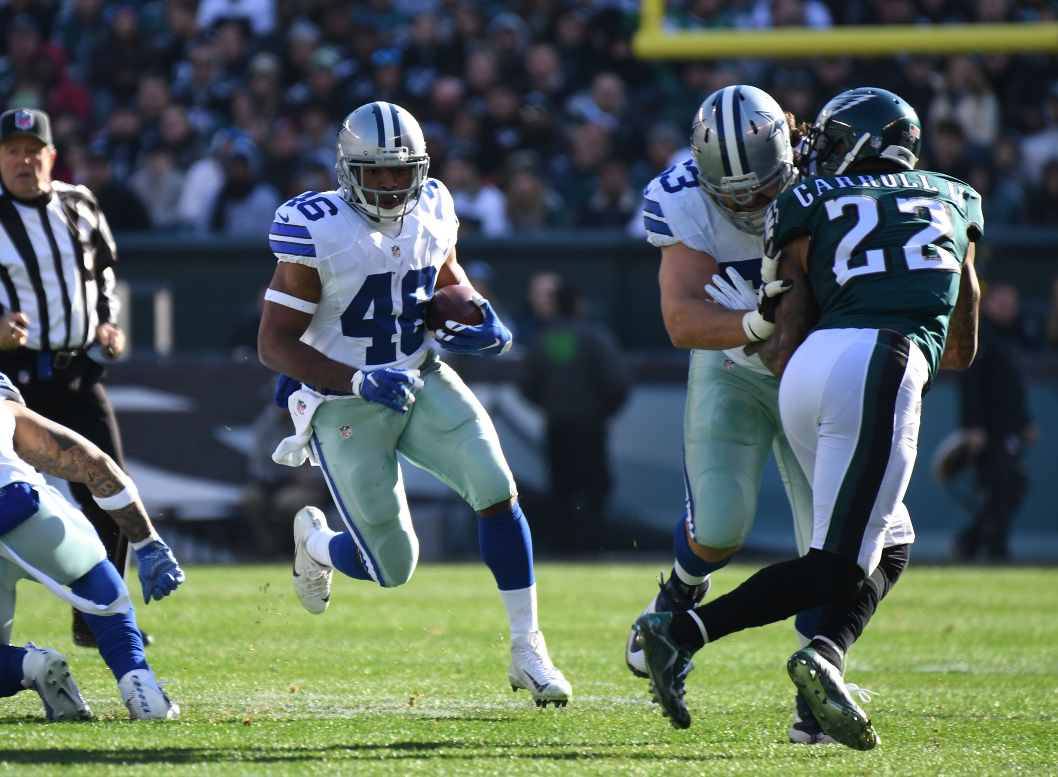 Jan 1, 2017; Philadelphia, PA, USA; Dallas Cowboys running back Alfred Morris (46) carries the ball in the first quarter against the Philadelphia Eagles at Lincoln Financial Field. Mandatory Credit: James Lang-USA TODAY Sports