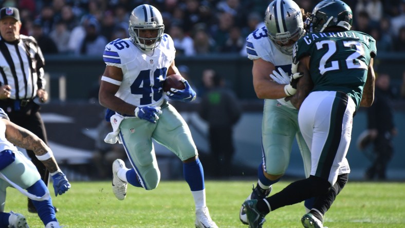 Jan 1, 2017; Philadelphia, PA, USA; Dallas Cowboys running back Alfred Morris (46) carries the ball in the first quarter against the Philadelphia Eagles at Lincoln Financial Field. Mandatory Credit: James Lang-USA TODAY Sports