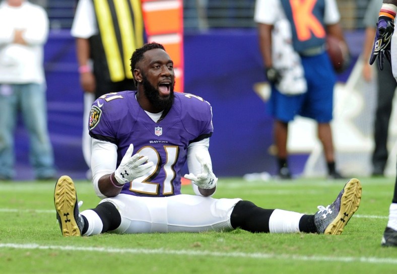 Caption: Oct 2, 2016; Baltimore, MD, USA; Baltimore Ravens safety Lardarius Webb (21) reacts in the fourth quarter against the Oakland Raiders at M&T Bank Stadium. Mandatory Credit: Evan Habeeb-USA TODAY Sports
