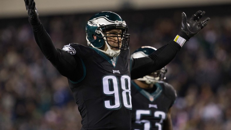 Dec 22, 2016; Philadelphia, PA, USA; Philadelphia Eagles defensive end Connor Barwin (98) against the New York Giants during the first half at Lincoln Financial Field. Mandatory Credit: Bill Streicher-USA TODAY Sports