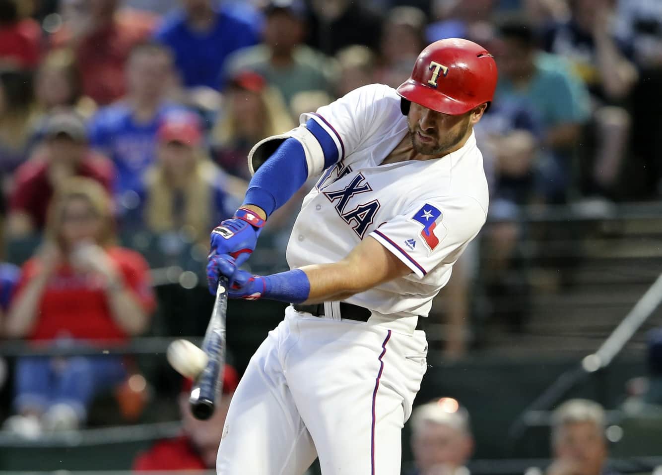 Joey Gallo of the Texas Rangers absolutely destroyed this pitch