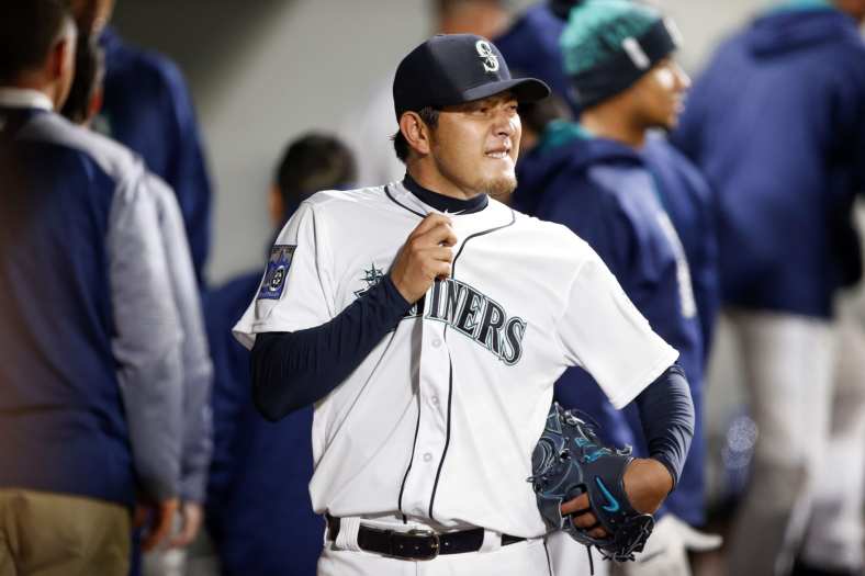 Hisashi Iwakuma will be out 4-6 weeks with a shoulder injury