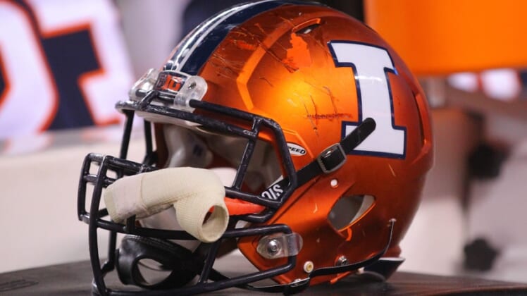 Illinois football program in hot water as three players arrested for armed robbery