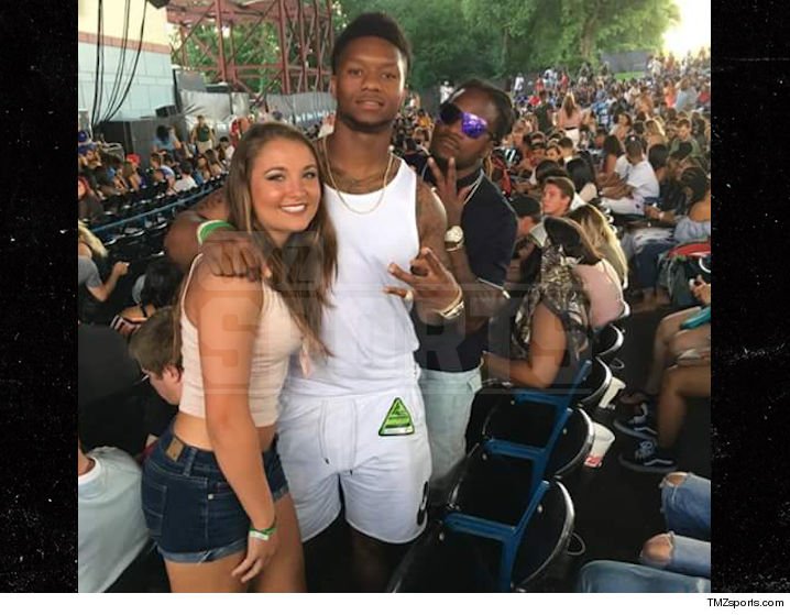 Joe Mixon and Adam Jones are apparently hanging out.