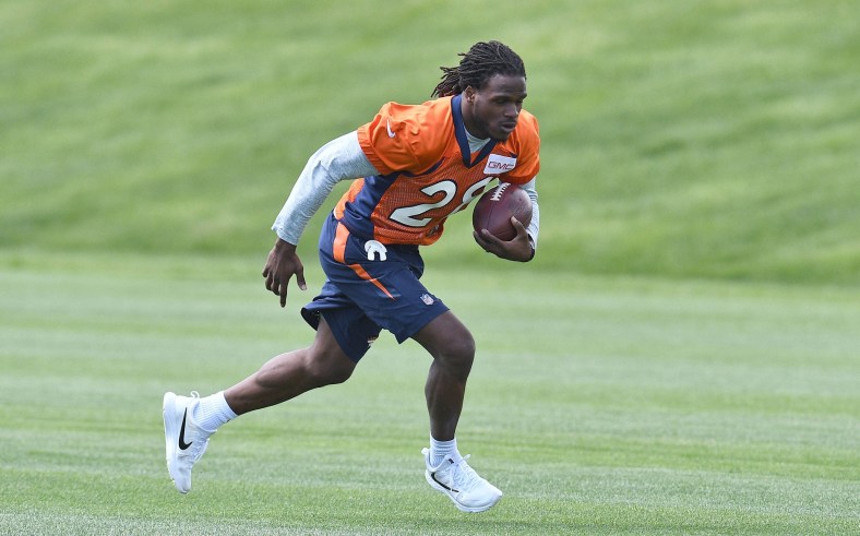 Jamaal Charles running during Denver Broncos OTAs