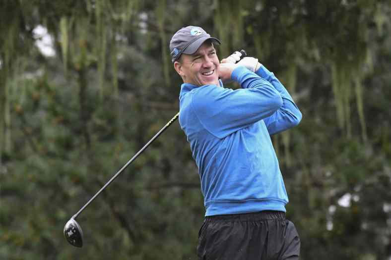 Future Hall of Fame quarterback Peyton Manning talks about playing golf with President Trump.