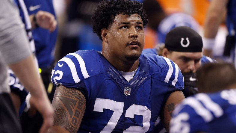 Colts offensive lineman Zach Banner