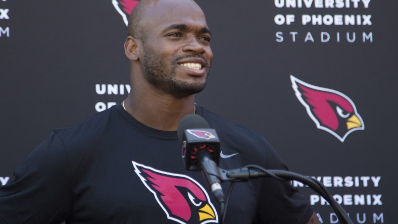 Adrian Peterson makes his debut with the Cardinals