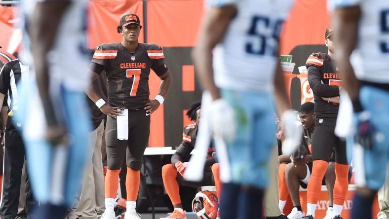 Hue Jackson isn't committing to DeShone Kizer