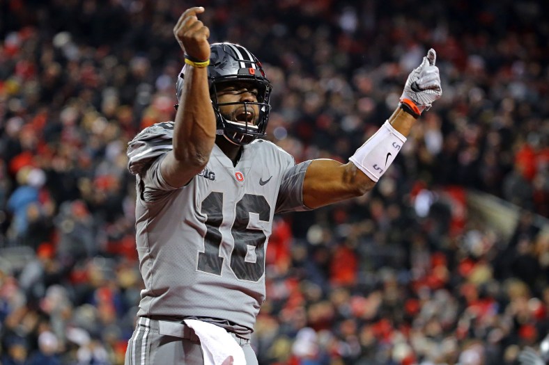 Ohio State quarterback J.T. Barrett reacts to go-ahead TD against Penn State in college football Week 9