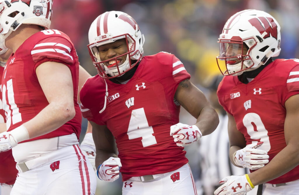 WATCH: Wisconsin WR A.J. Taylor celebrates TD by 'breaking' Miami's ...