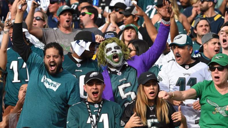 Eagles-fans-during-NFL-game-against-Rams