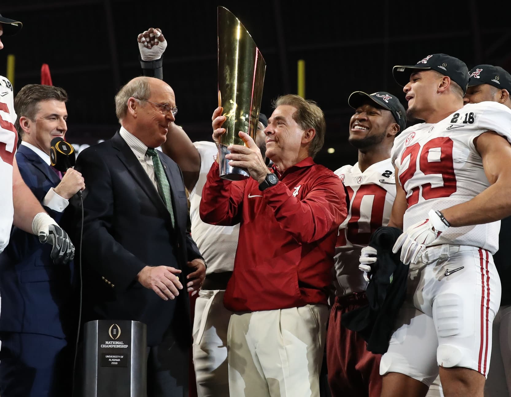10 Most Dominant Programs In College Football History