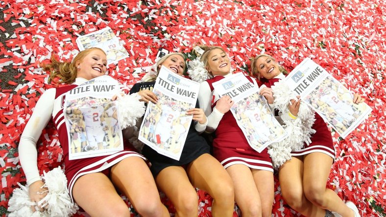 Alabama cheerleaders