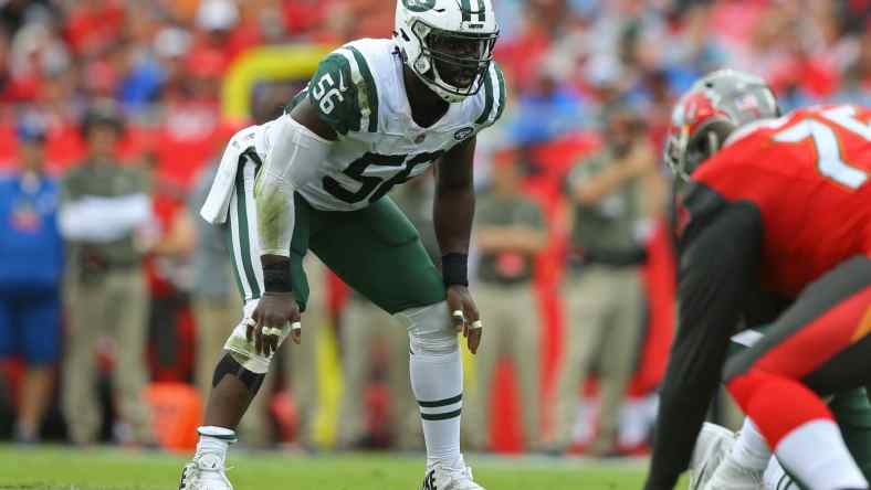 Demario Davis signed with the Saints