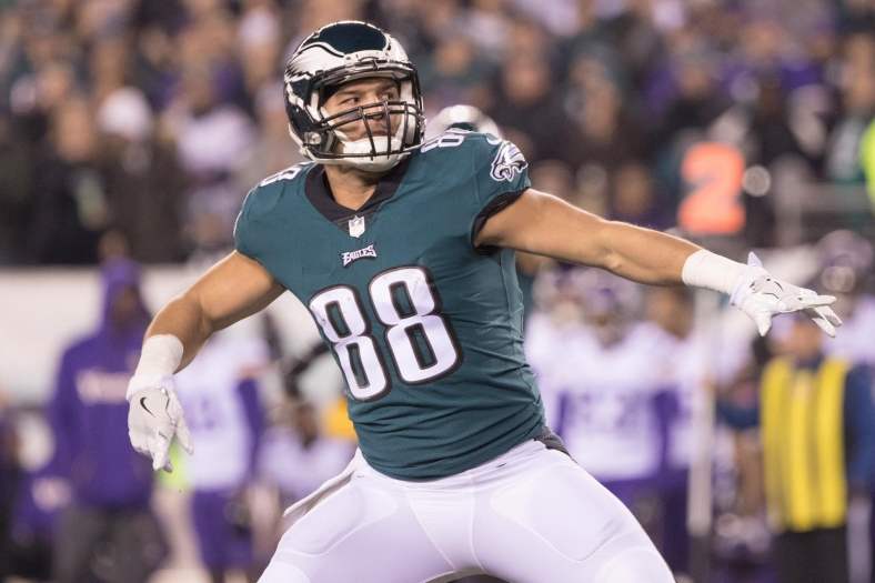 Trey Burton is one of the underrated NFL playmakers who will shine in 2018
