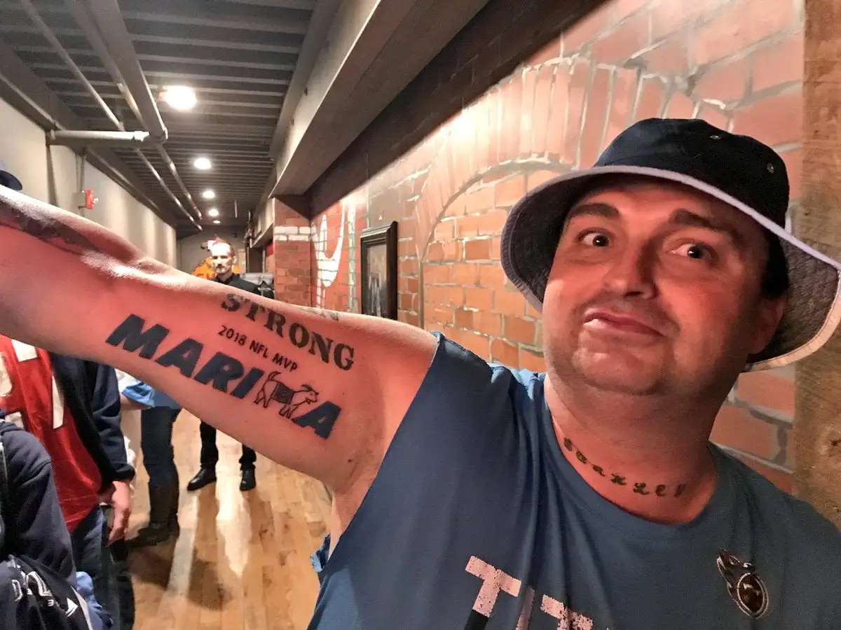 Marcus Mariota responds to fan who got dumb tattoo of him