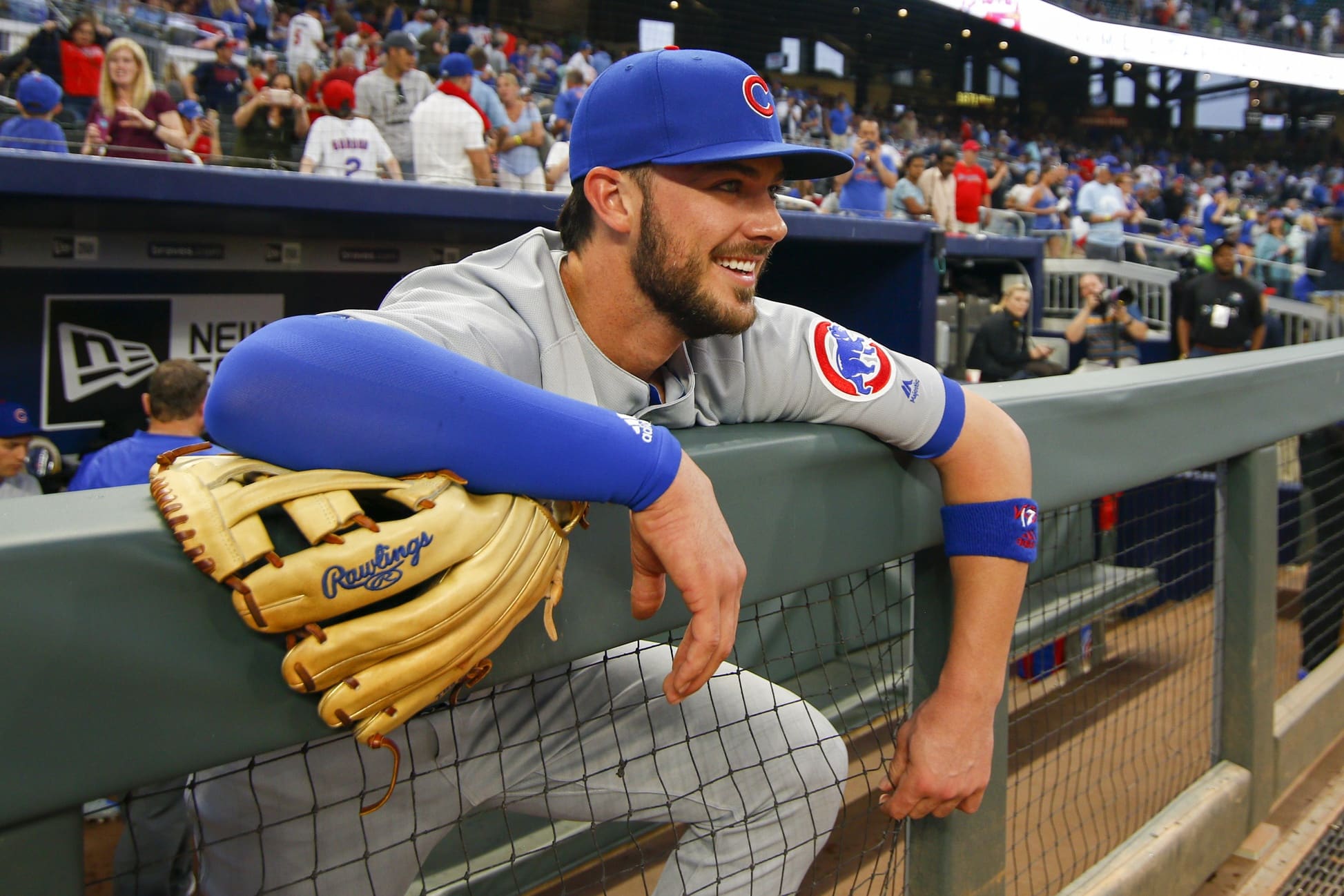 Kris Bryant Exits Early With Knee Soreness - On Tap Sports Net