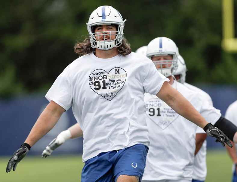 Colts left tackle Anthony Castonzo
