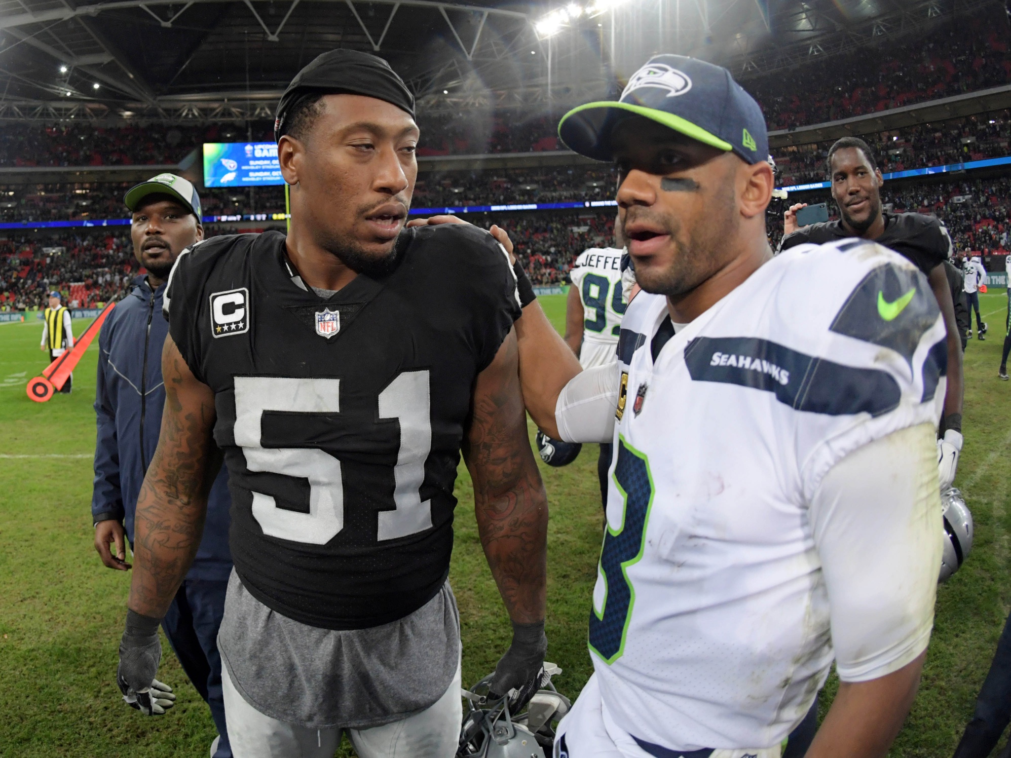 Bruce Irvin raises eyebrows with 