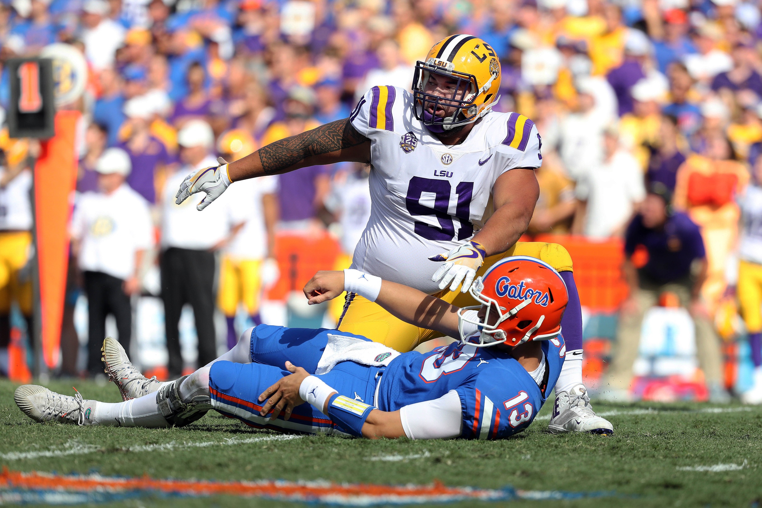 WATCH: LSU's Breiden Fehoko doing the Haka with his dad will pump you up