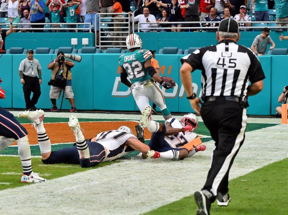 In-game Replay: Dolphins' Kenyan Drake maneuvers for a long touchdown run