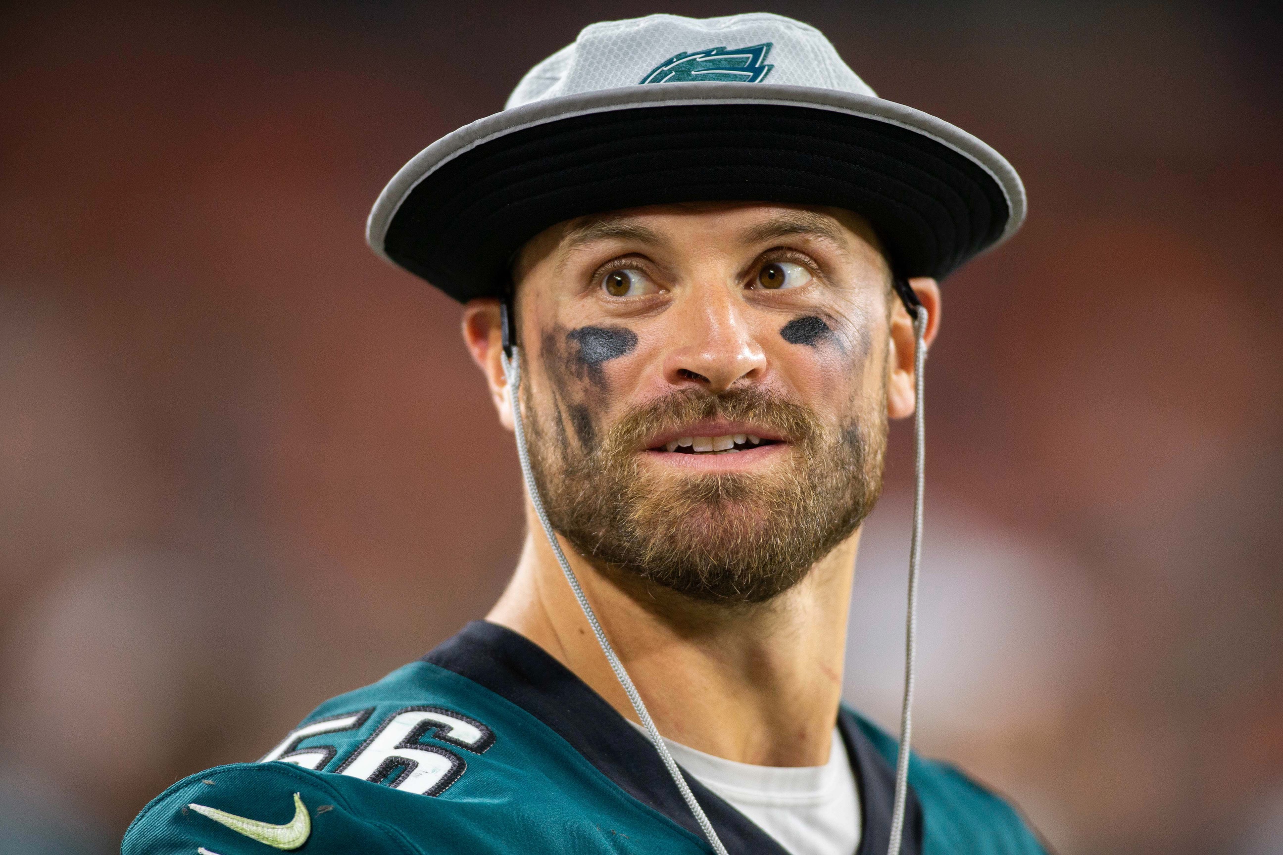 Chris Long blasts CBS for rejecting ad about legalizing marijuana2592 x 1728