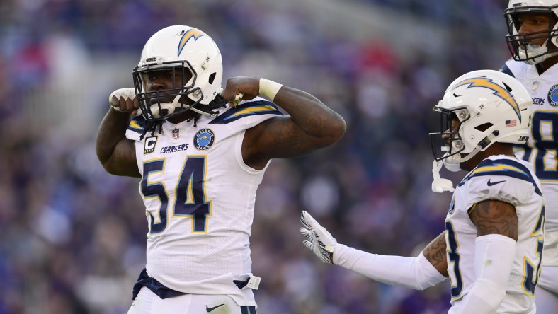 Las Vegas Raiders sign Melvin Ingram