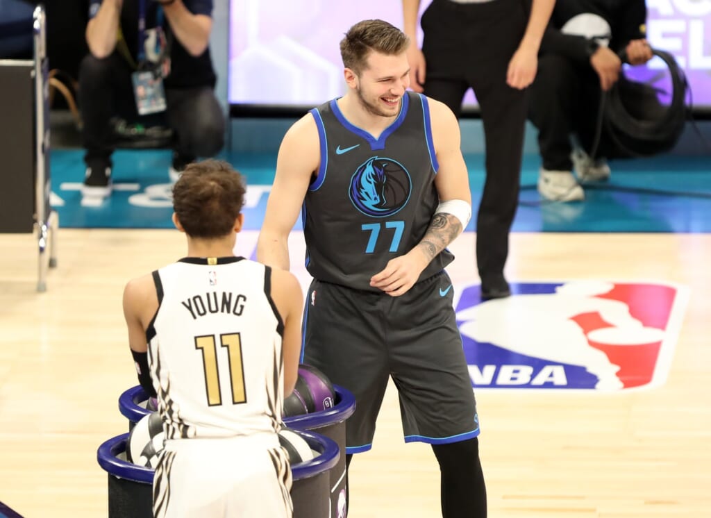 WATCH: Luka Doncic tosses up lob for beautiful alley-oop
