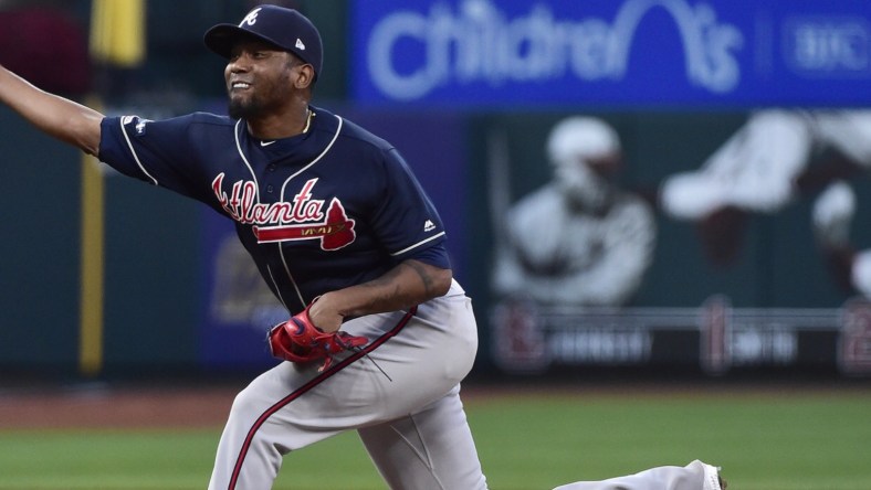 Angels sign Julio Teheran