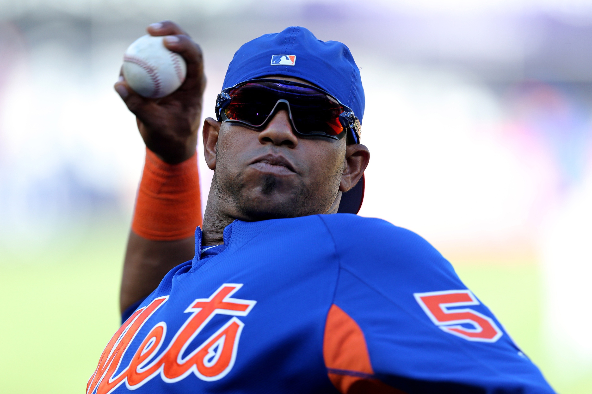 Yoenis Céspedes took a staggering pay cut to stay with Mets