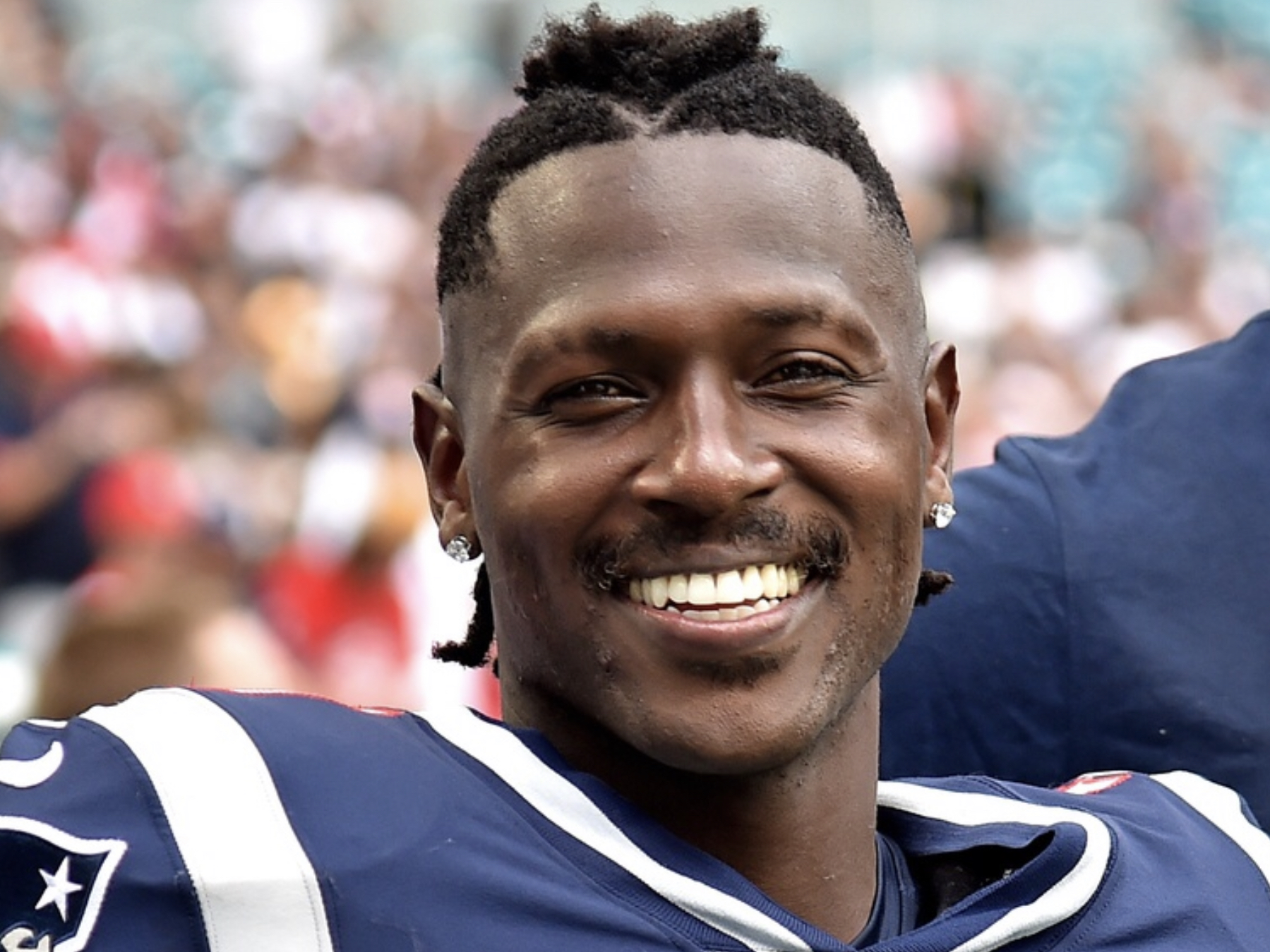 Antonio Brown dazzles in latest workout 
