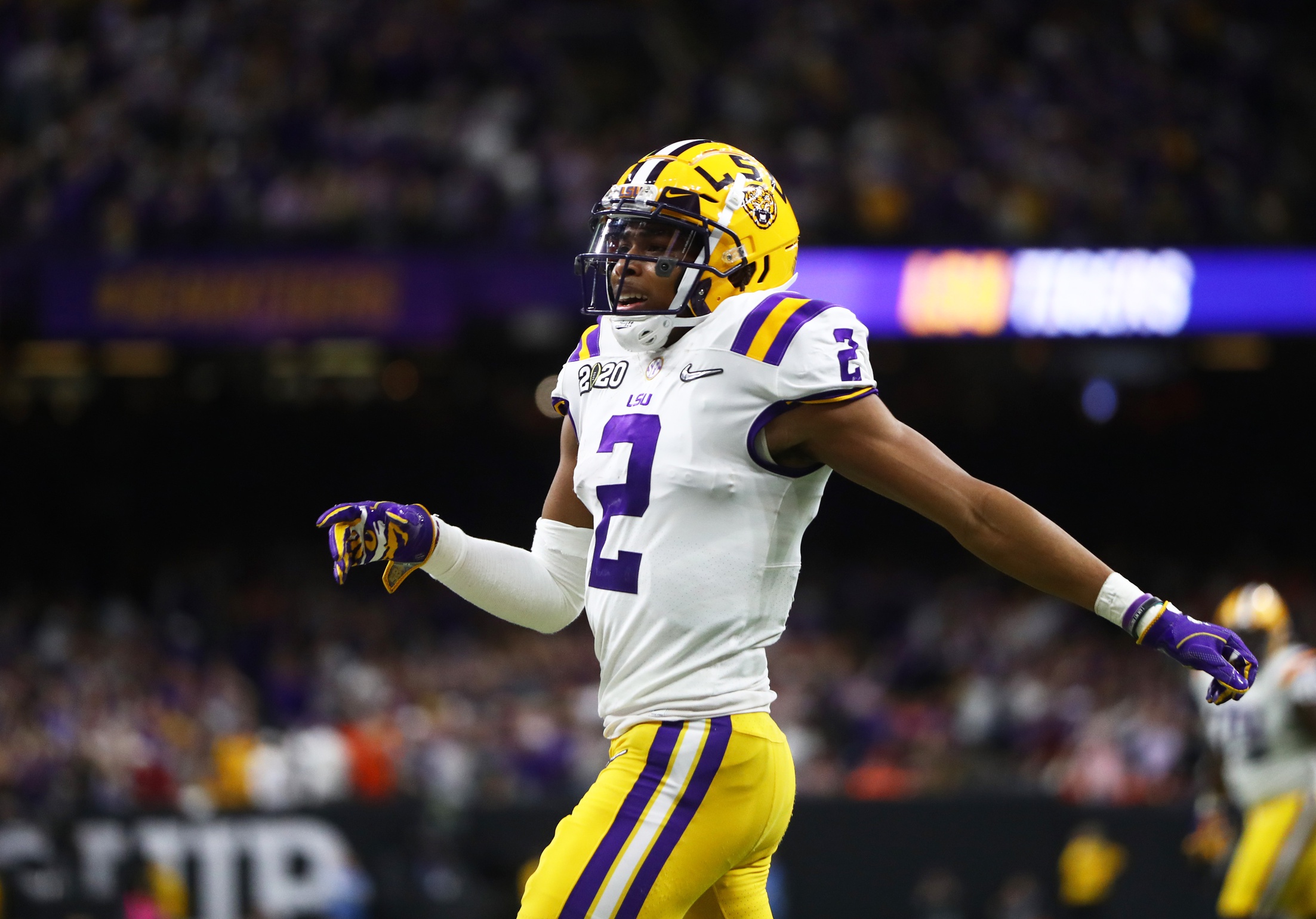 LSU's Justin Jefferson boosts draft stock with blazing 40 time at