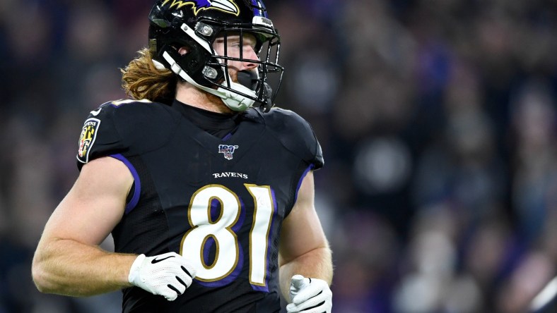 Hayden Hurst, Patriots, trade