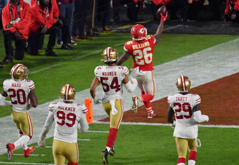 Chiefs' Damien Williams scores TD against 49ers in Super Bowl